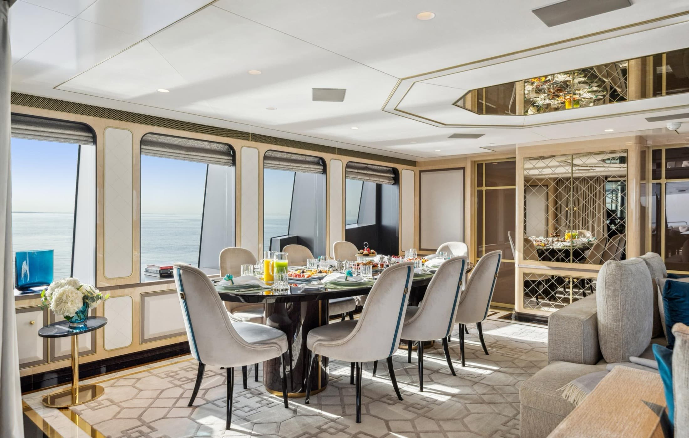 M/Y Bombay