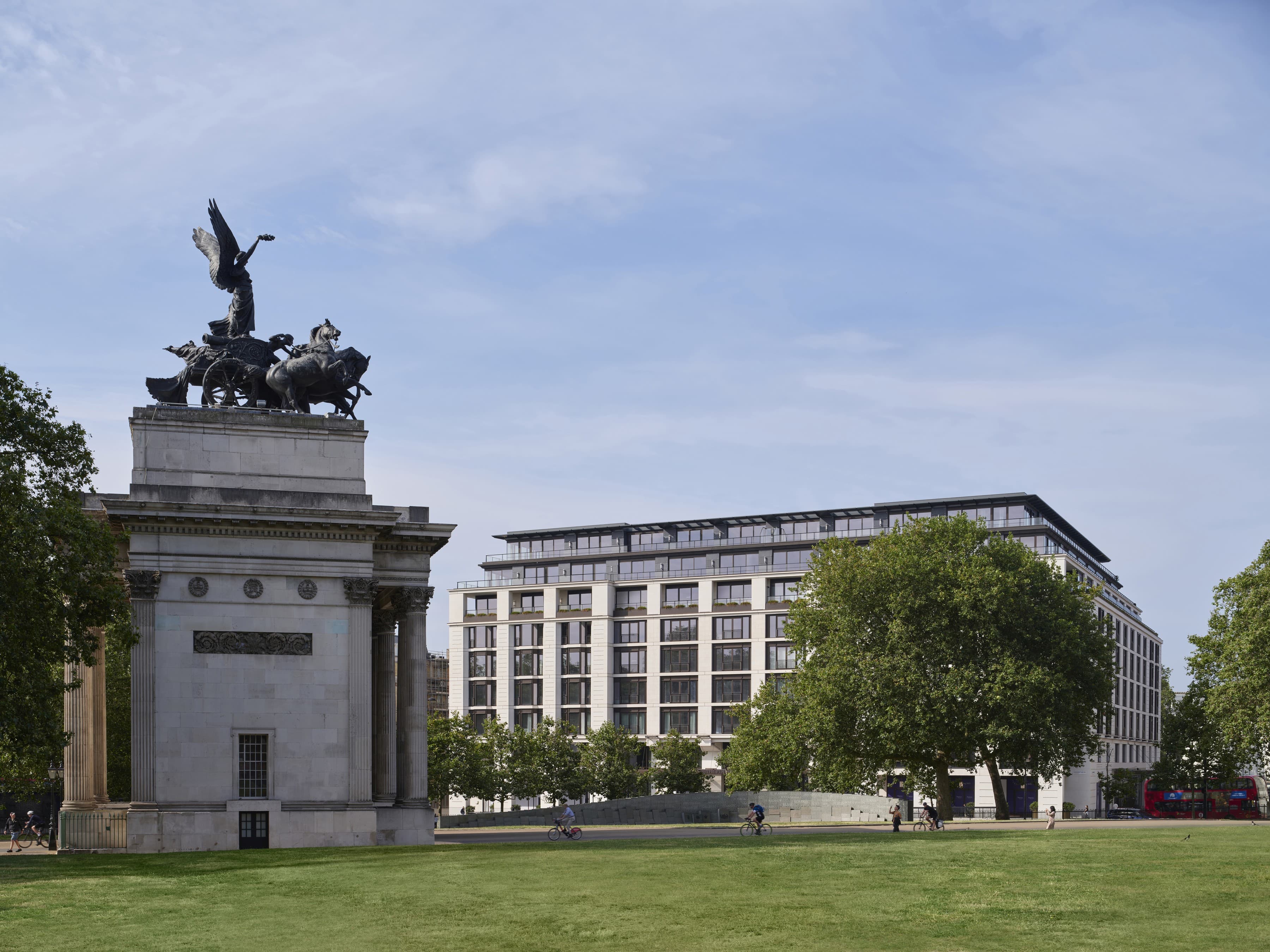 The building seen from Hyde Park Corner