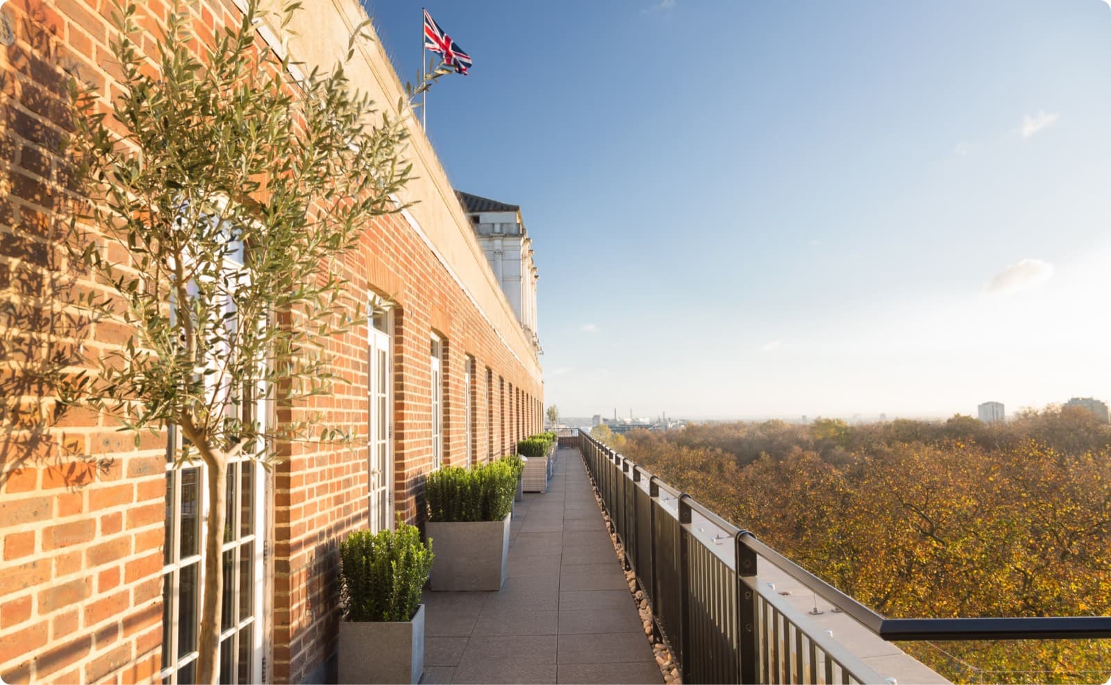 Grosvenor House Suites