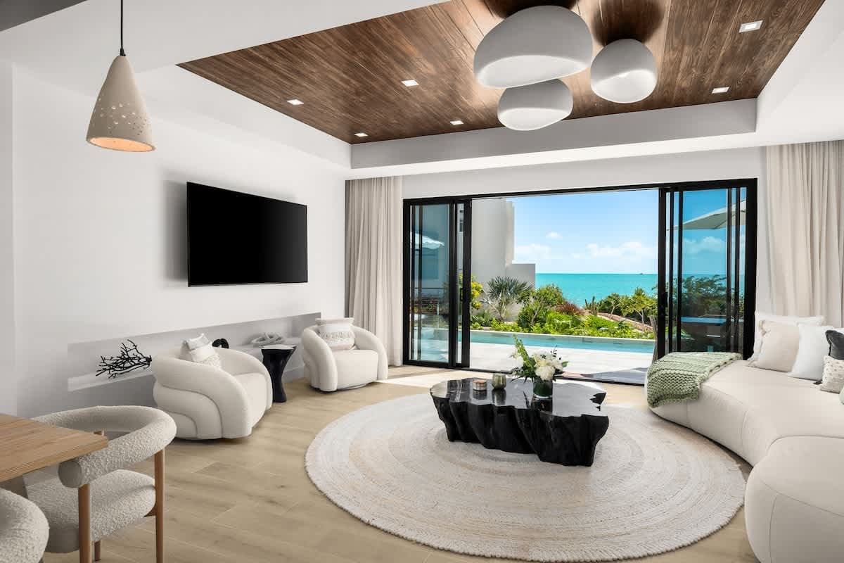 Coco Rock — Villa Angelina