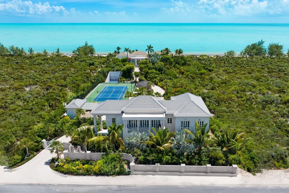 Villa Shambhala — Eight Bedrooms