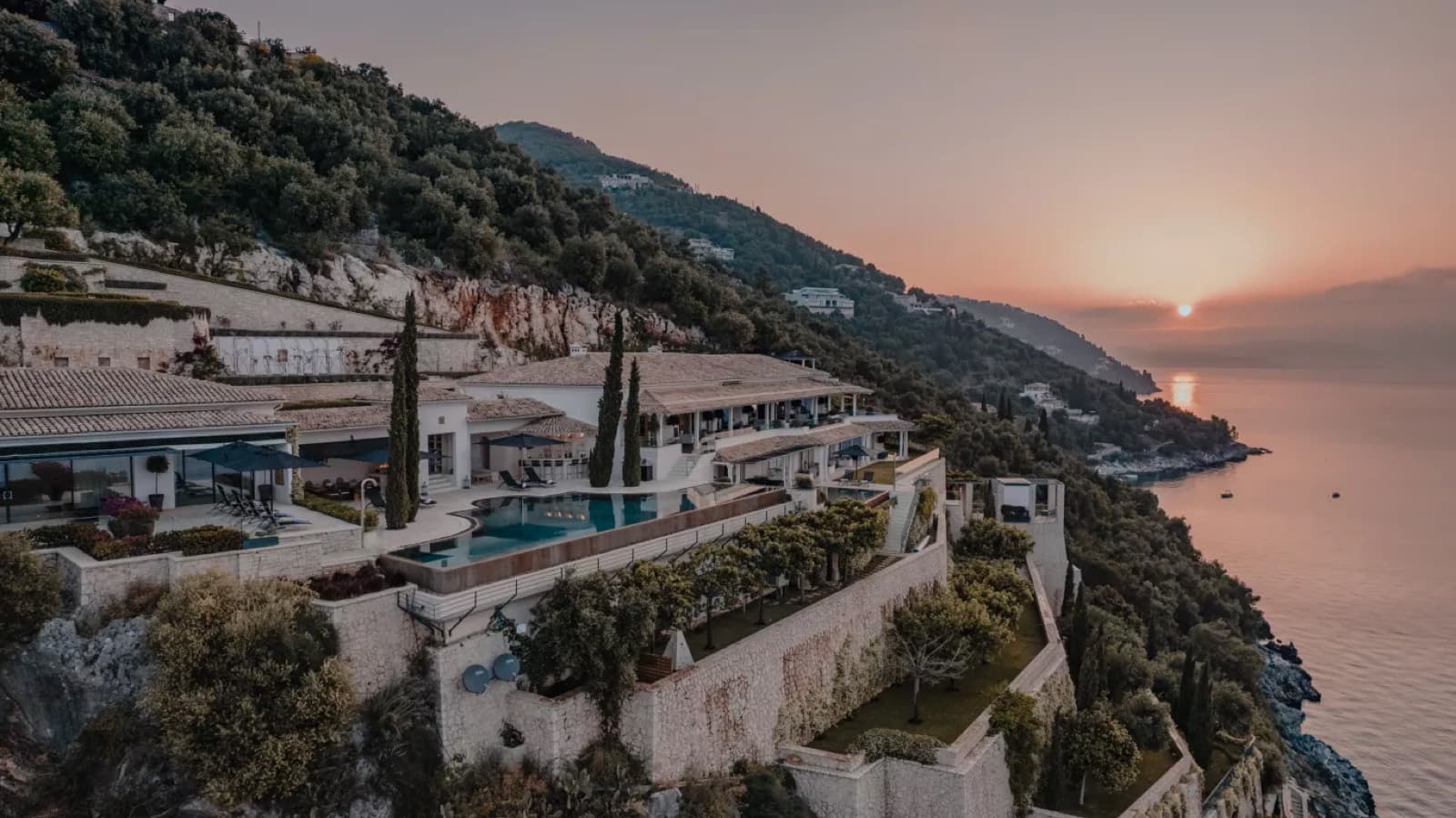 Ultima Corfu
